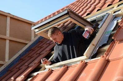 Pose de fenêtres de toit Velux à la Vernaz